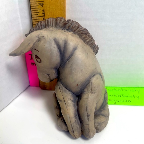 BNWOT Gorgeous Vintage Eeyore figurine Classic Pooh designed by Charpénte - Picture 10 of 12